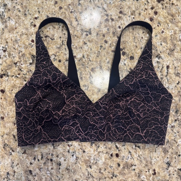 Lululemon Spanish rose bra 32C Elegant Black and Pink Lace Bralette - Picture 1 of 3